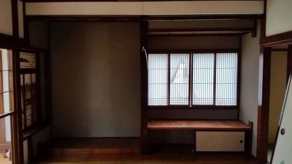 和室の床の間<br />
